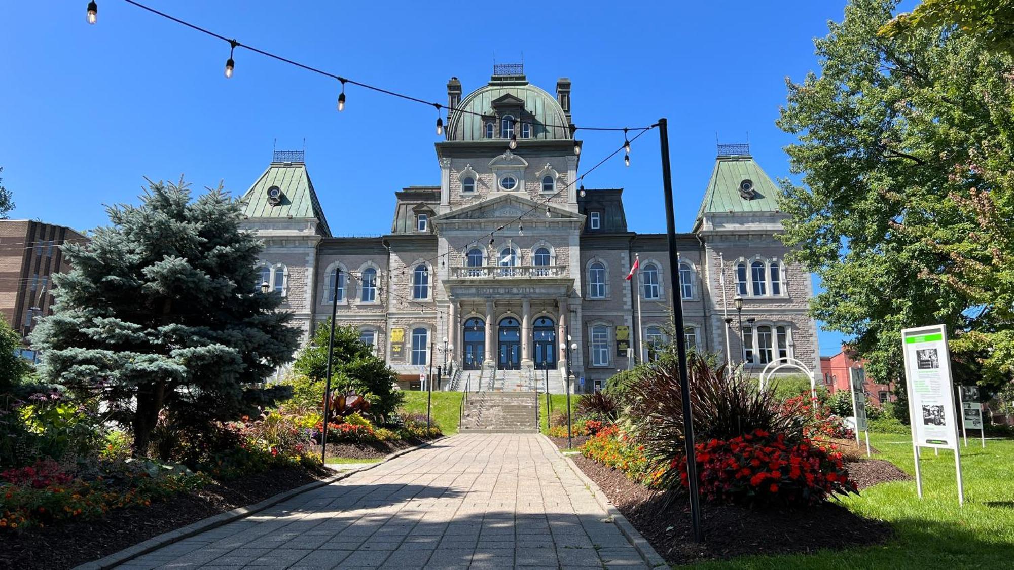 Gite Du Cameleon Sherbrooke Exterior photo